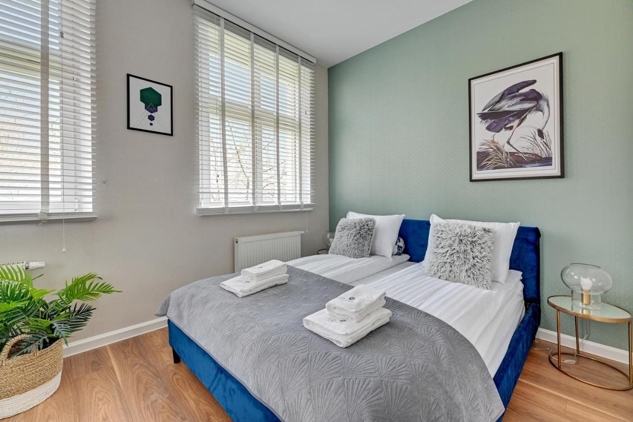 Lion Apartments - Capri 5 Min From The Beach ソポト エクステリア 写真